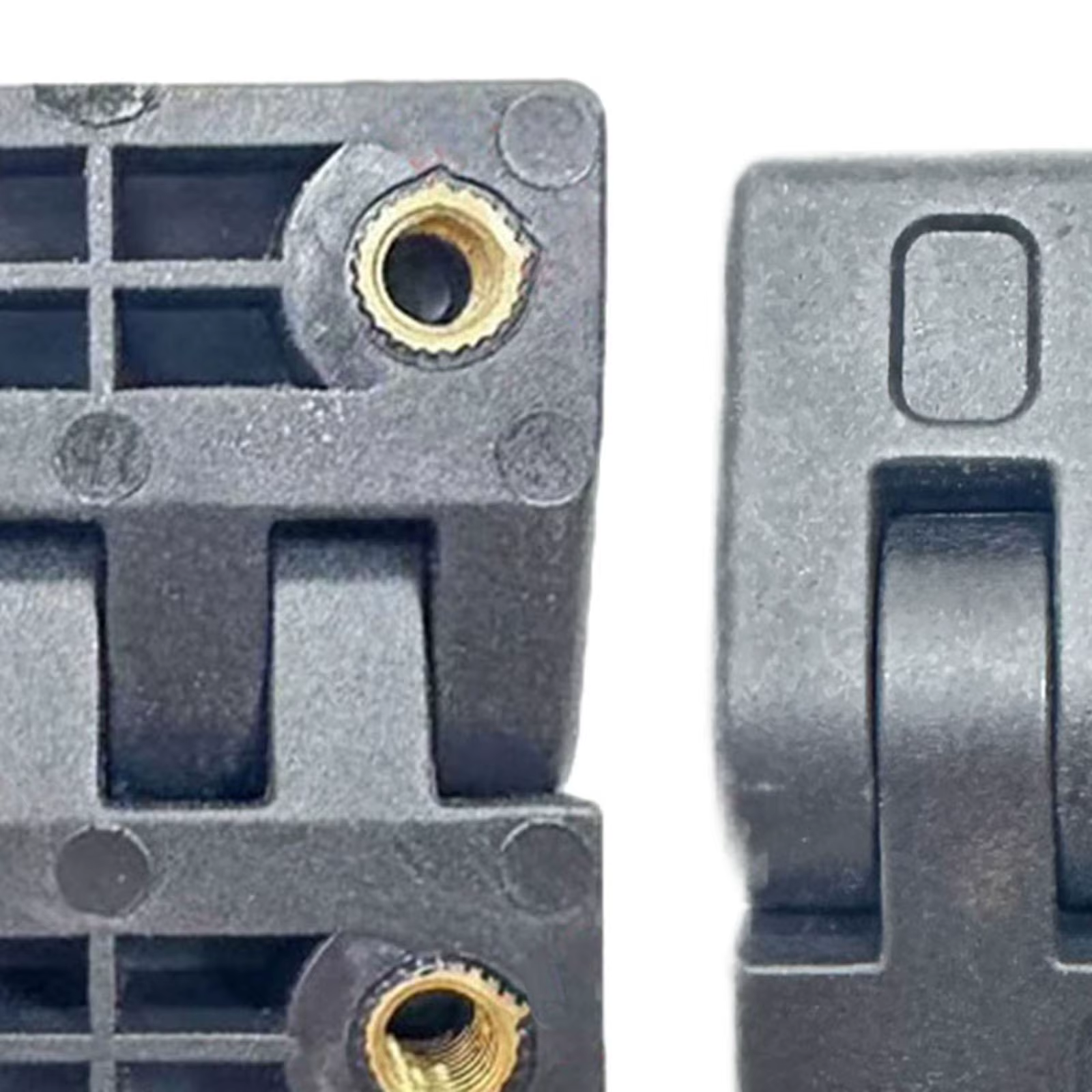 Charnières de boîtier supérieur arrière de moto, 2 pièces, faciles à installer, pièce de rechange, robustes, charnières de remplacement pour boîte arrière de moto, charnières de coffre