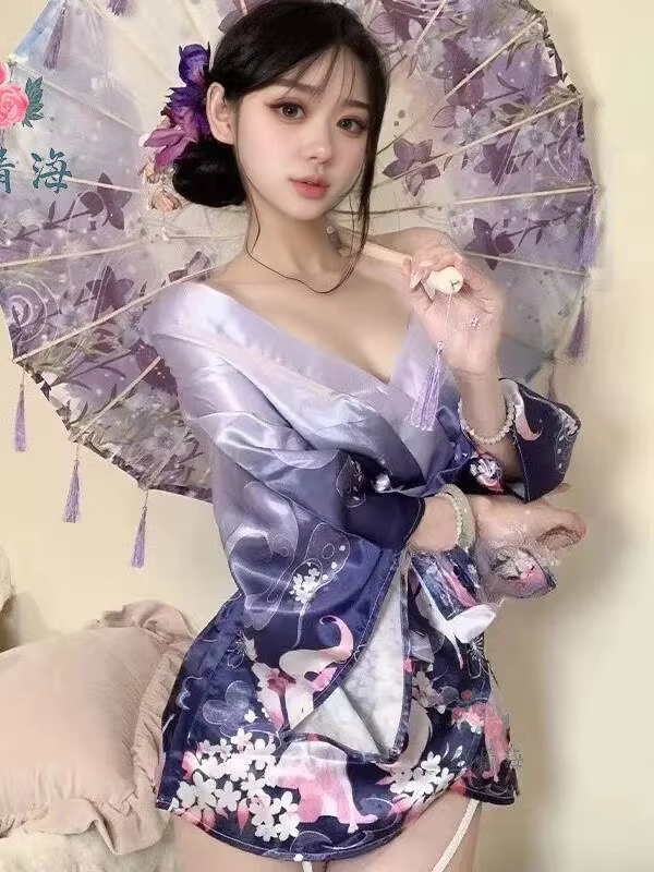 Kimono élégant de Style japonais