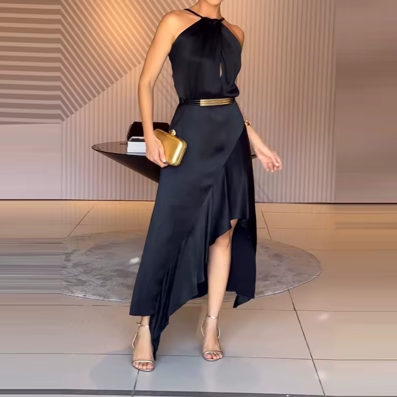Robe élégante sans manches à épaules dénudées