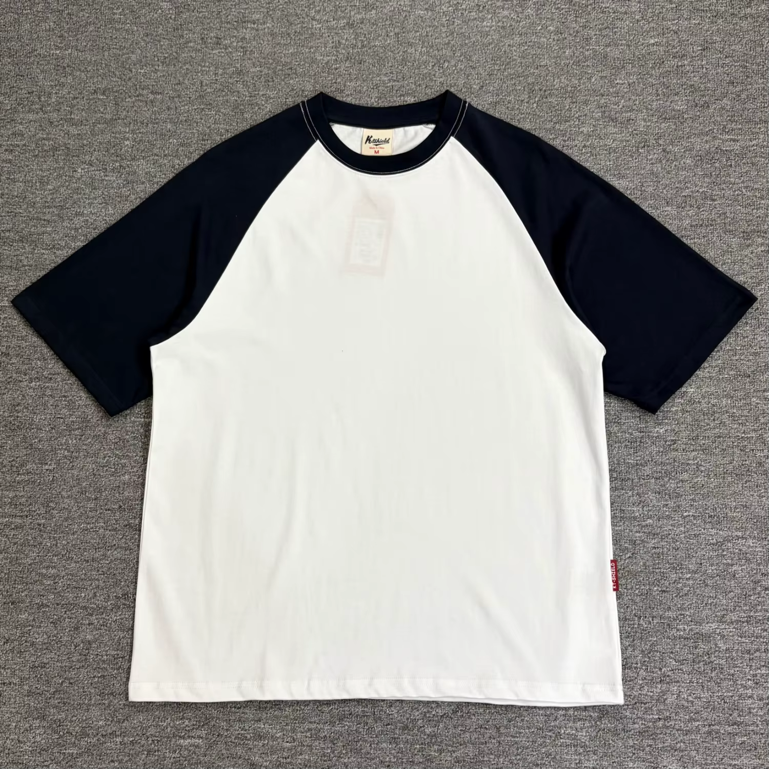 T-shirt homme rétro à manches raglan