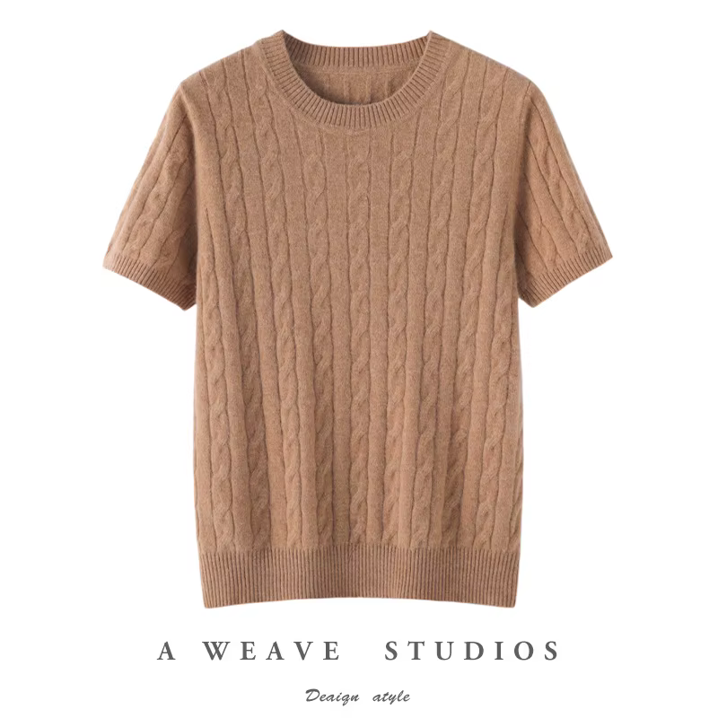 Pull à manches courtes et col rond pour femme