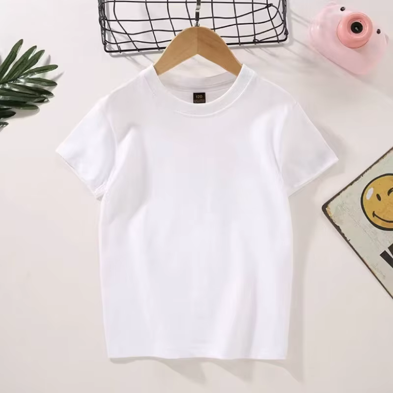 T-shirt personnalisé avec portrait d'anime