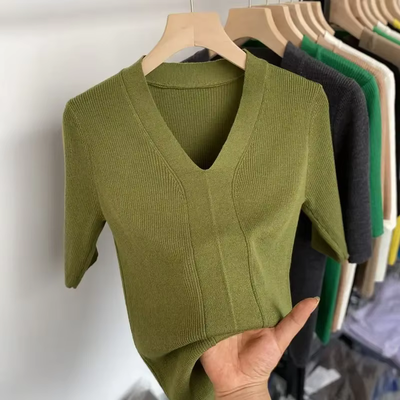 T-shirt d'été pour femme à manches courtes, col en V, nouveau modèle 2026, coupe ajustée, décontracté, couleur unie verte, tricoté
