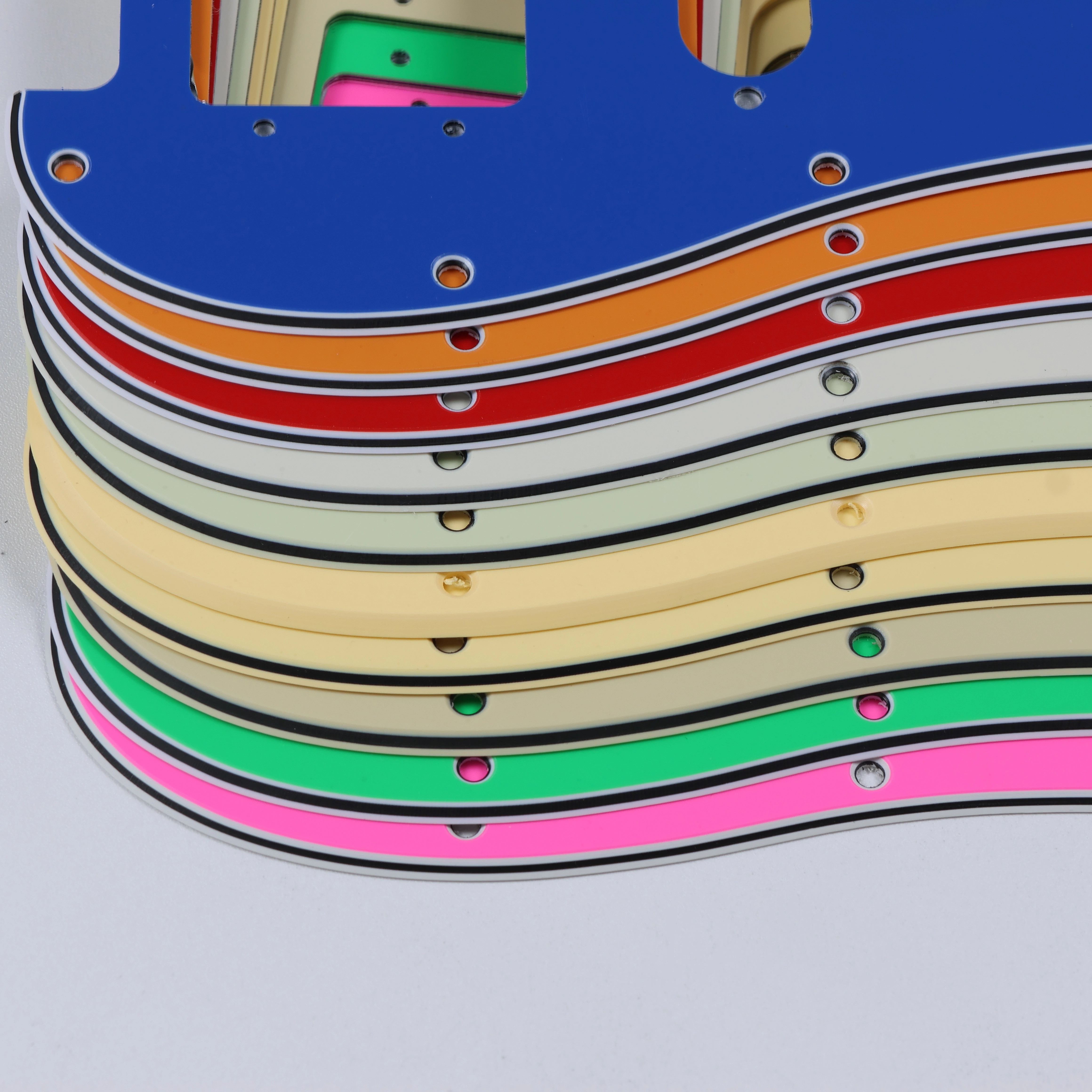 Feiman pièces pour gaucher US Fender 11 vis SSH large Strat guitare Pickguards plusieurs couleurs 2