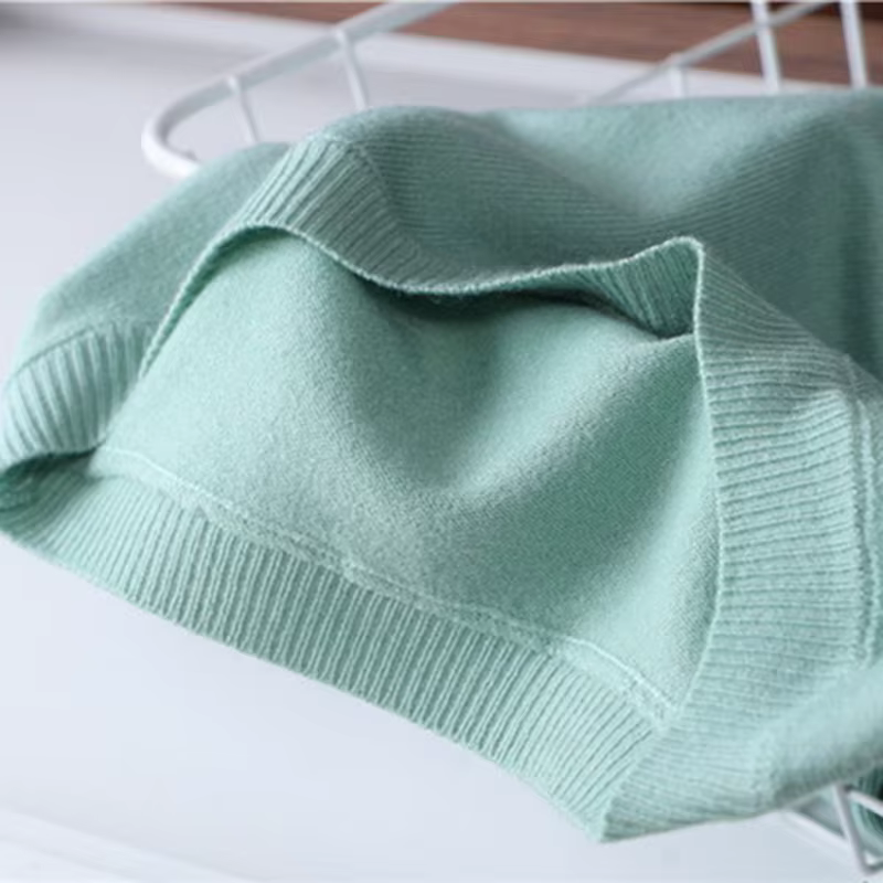 T-shirt en cachemire mérinos ultrafin tricoté à col rond pour homme