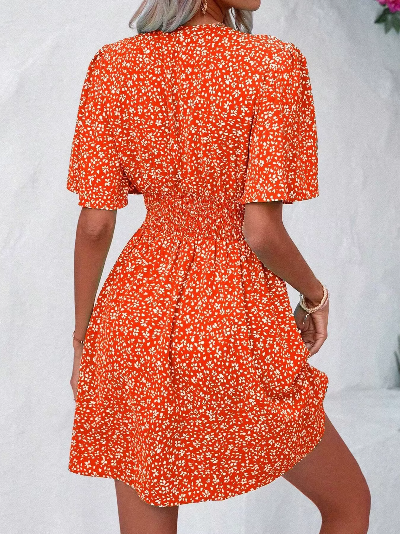 Robe à manches papillon à imprimé floral