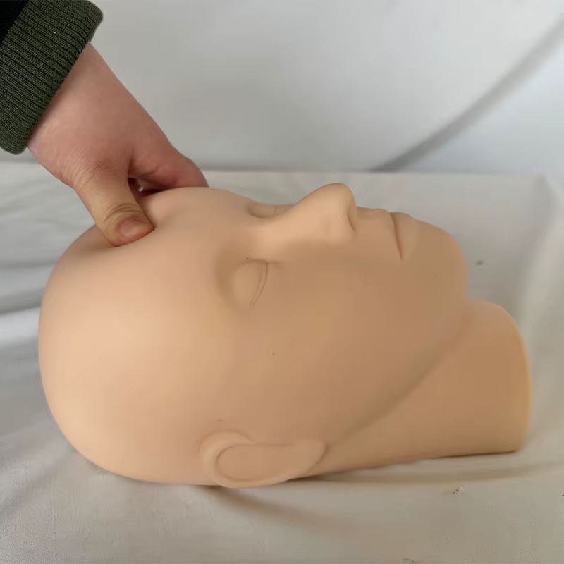 Tête de mannequin d'entraînement de maquillage pour le visage