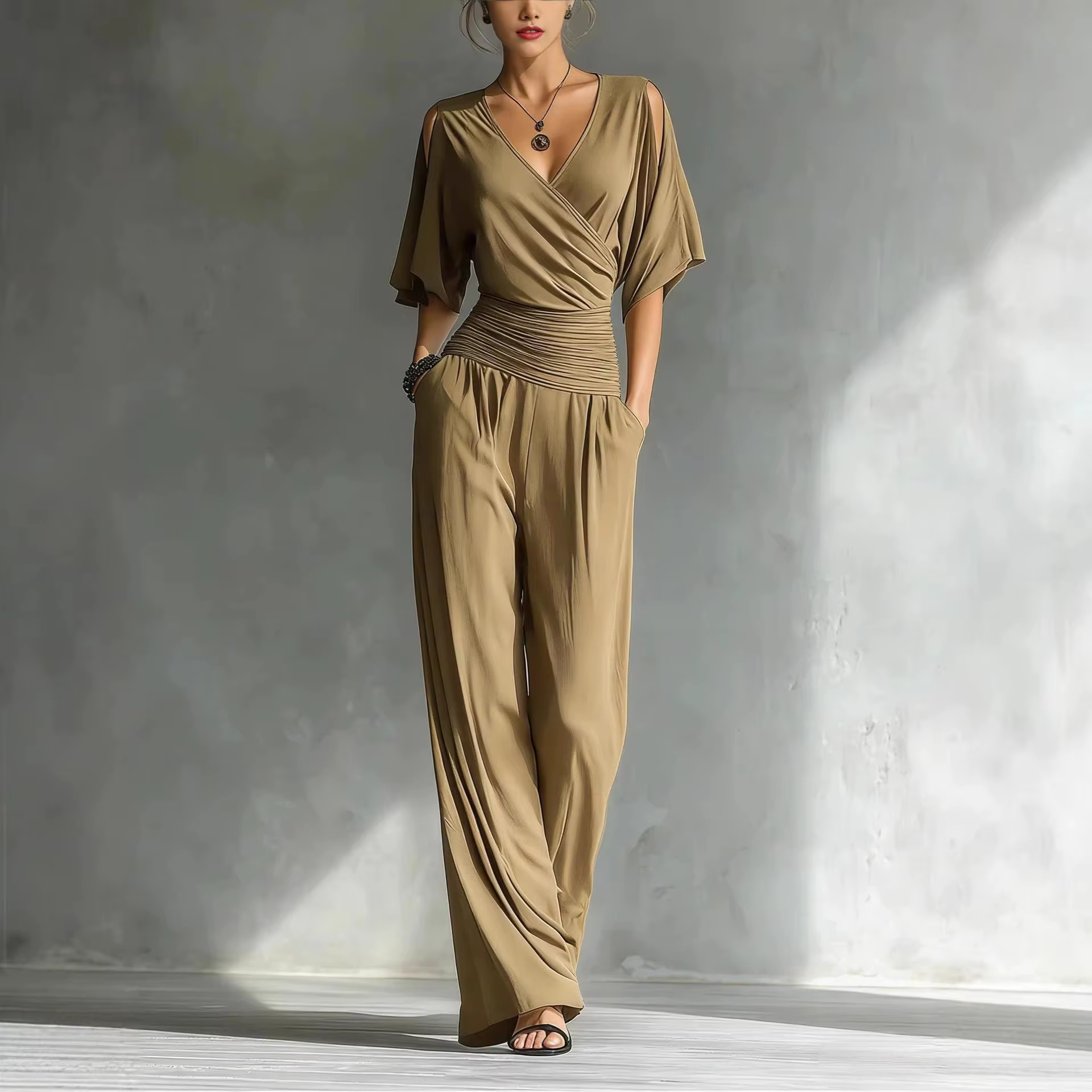 Combinaison Femme Col V Manches Courtes Taille Ample Coupe Ajustée Nouvelle Collection Été Tendance