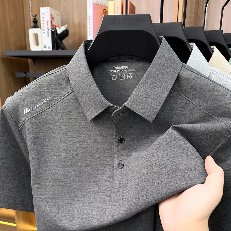 Chemises polo pour hommes à manches courtes