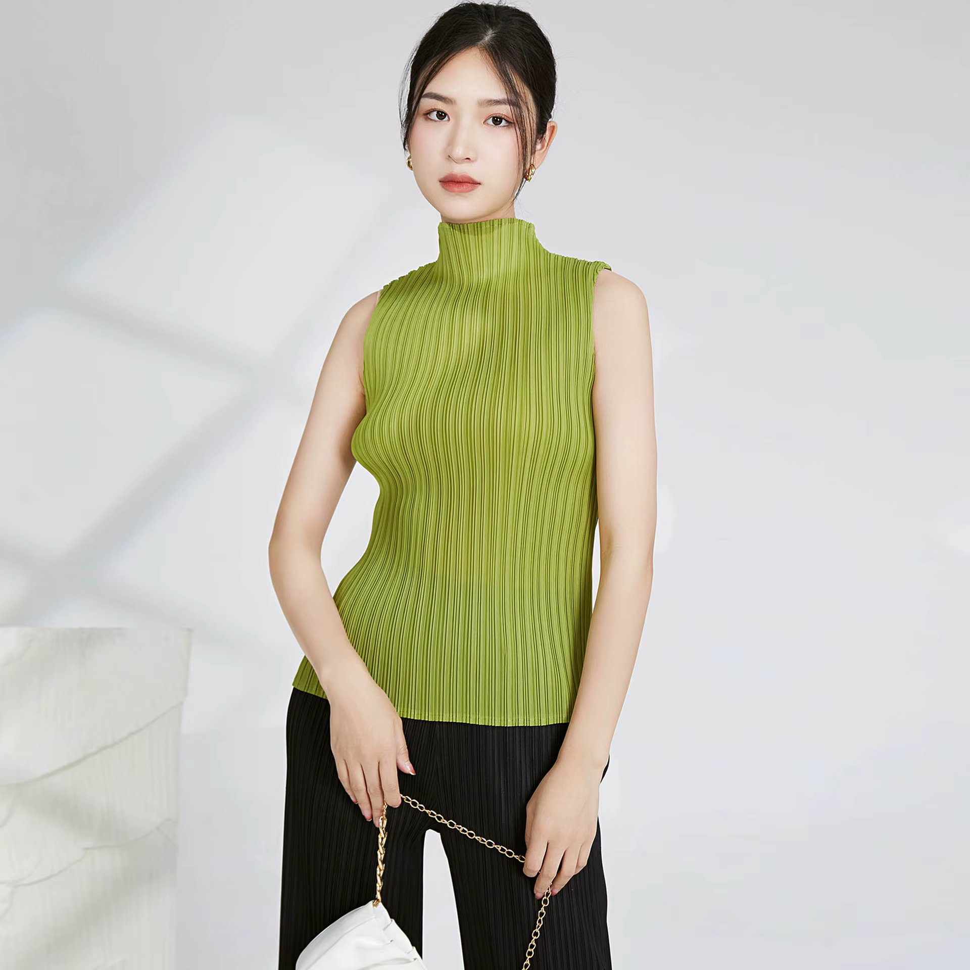 Miyake couleur unie japonais Simple cent T-shirt haut 2025 été nouveau tempérament trajet