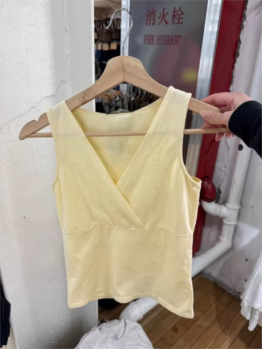 Jaune mince col en v débardeur femmes été décontracté Simple coton sans manches gilet propre fille Preppy Style doux basique Camis OOTD nouveau