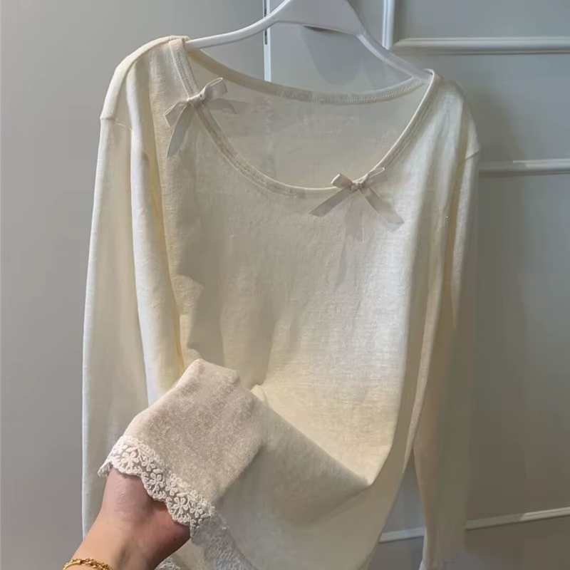 T-shirt à manches longues avec dentelle pour femme