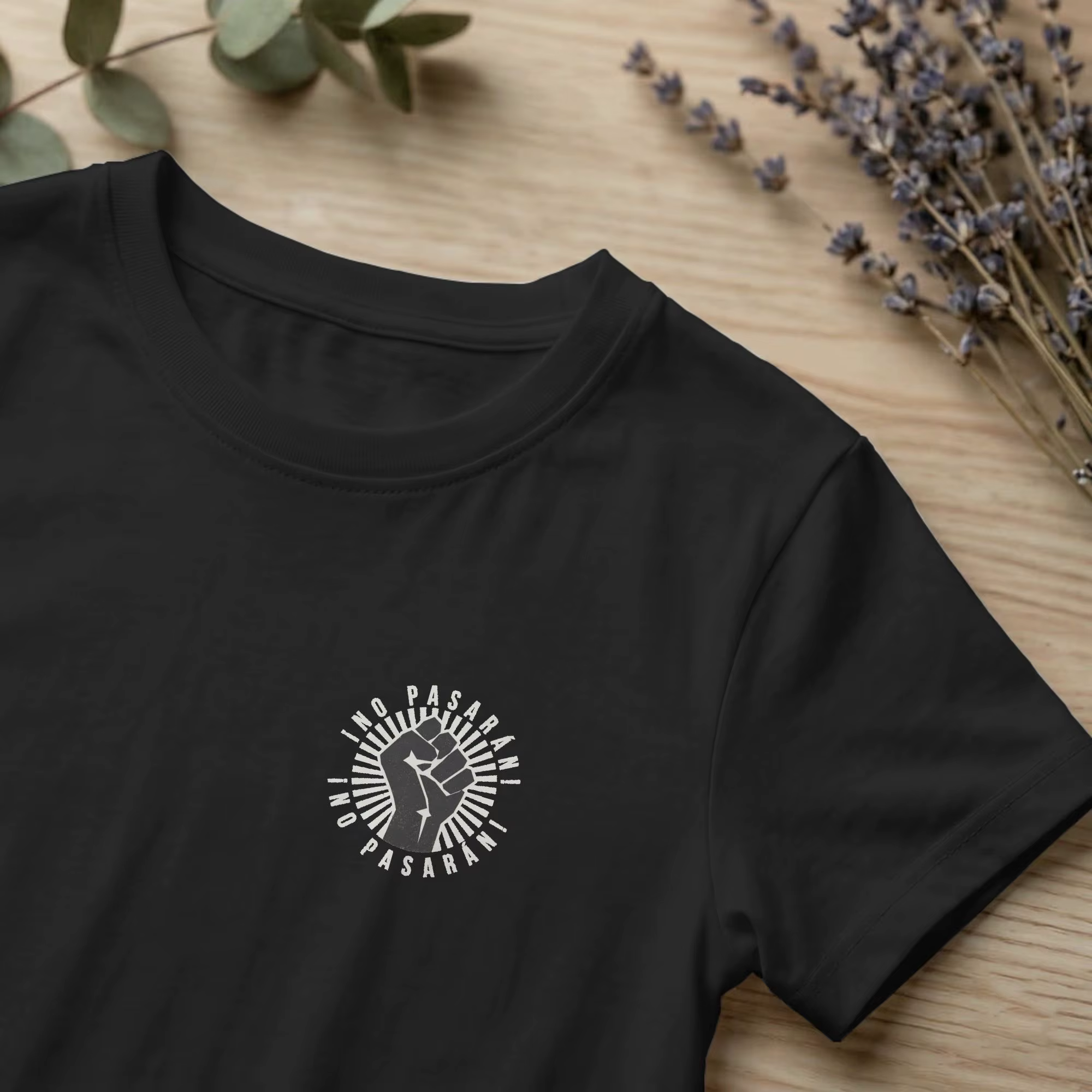 T-shirts avec slogan anti-fasciste pour hommes