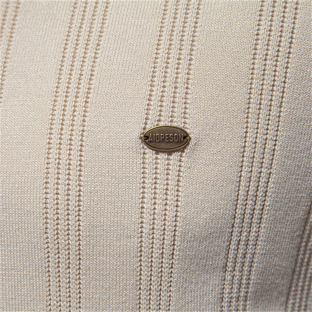 Polo texturé en tricot pour hommes