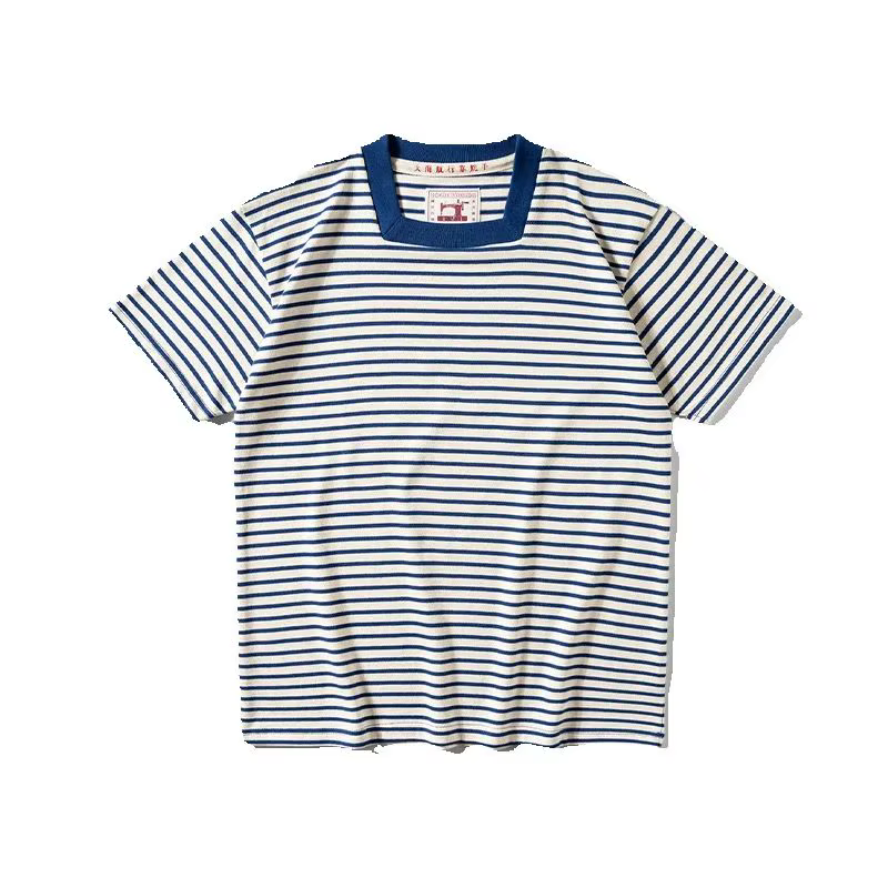 T-shirt rayé à col carré original