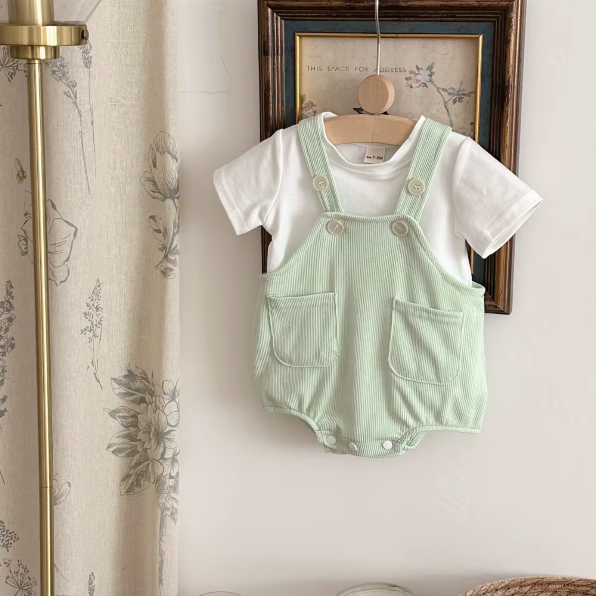 Vêtements d'été pour bébés