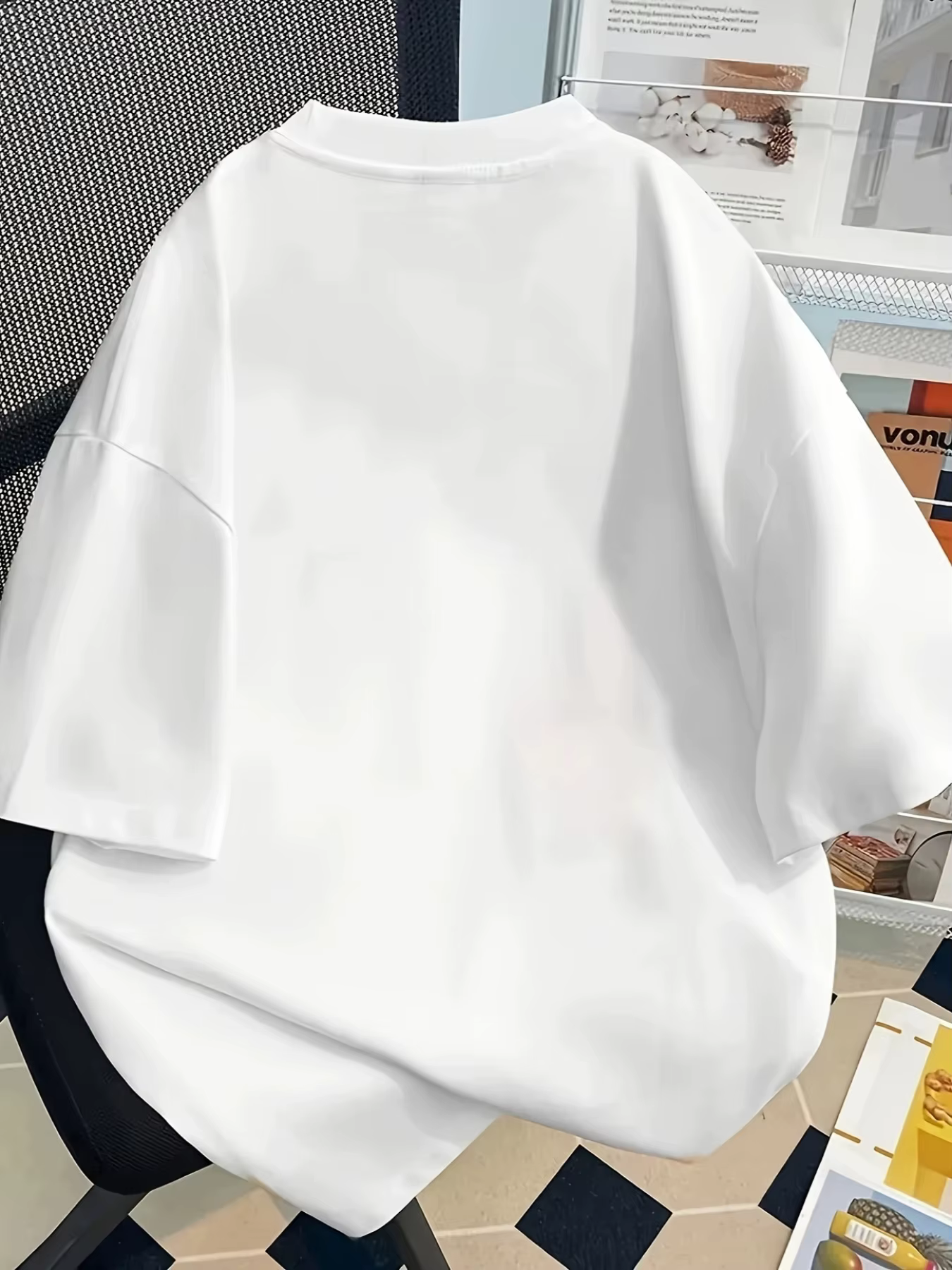 T-shirt pour femme à col rond et manches courtes - Compatible avec les tenues décontractées printemps/été - Vêtements esthétiques