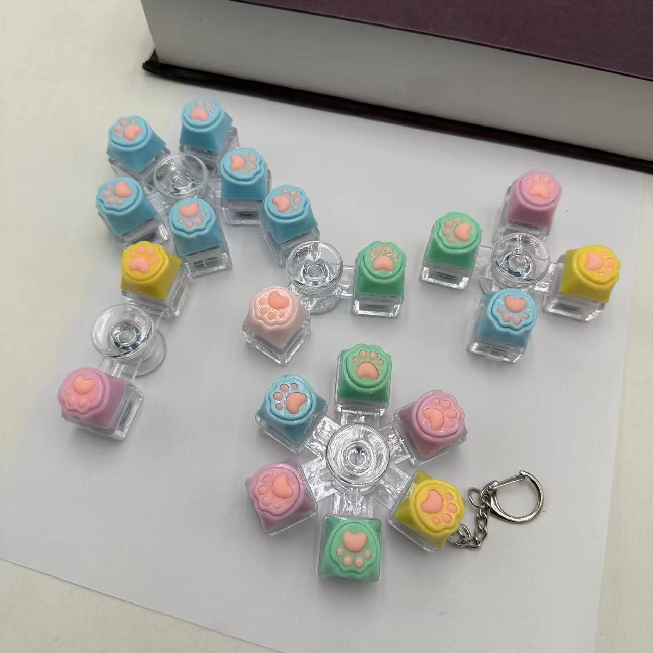 Porte-clés LED Clavier avec Bouton Cliquable Anti-Stress et Anxiété