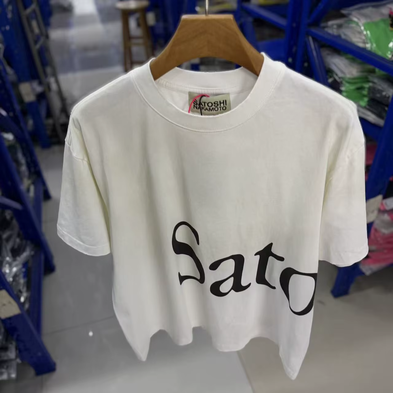 Nouveau T-shirt Satoshi Nakamoto 26SS pour homme