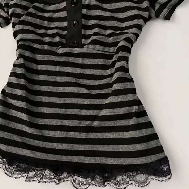T-shirt vintage slim en dentelle