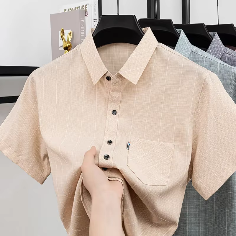 Chemises polo à motif écossais pour hommes