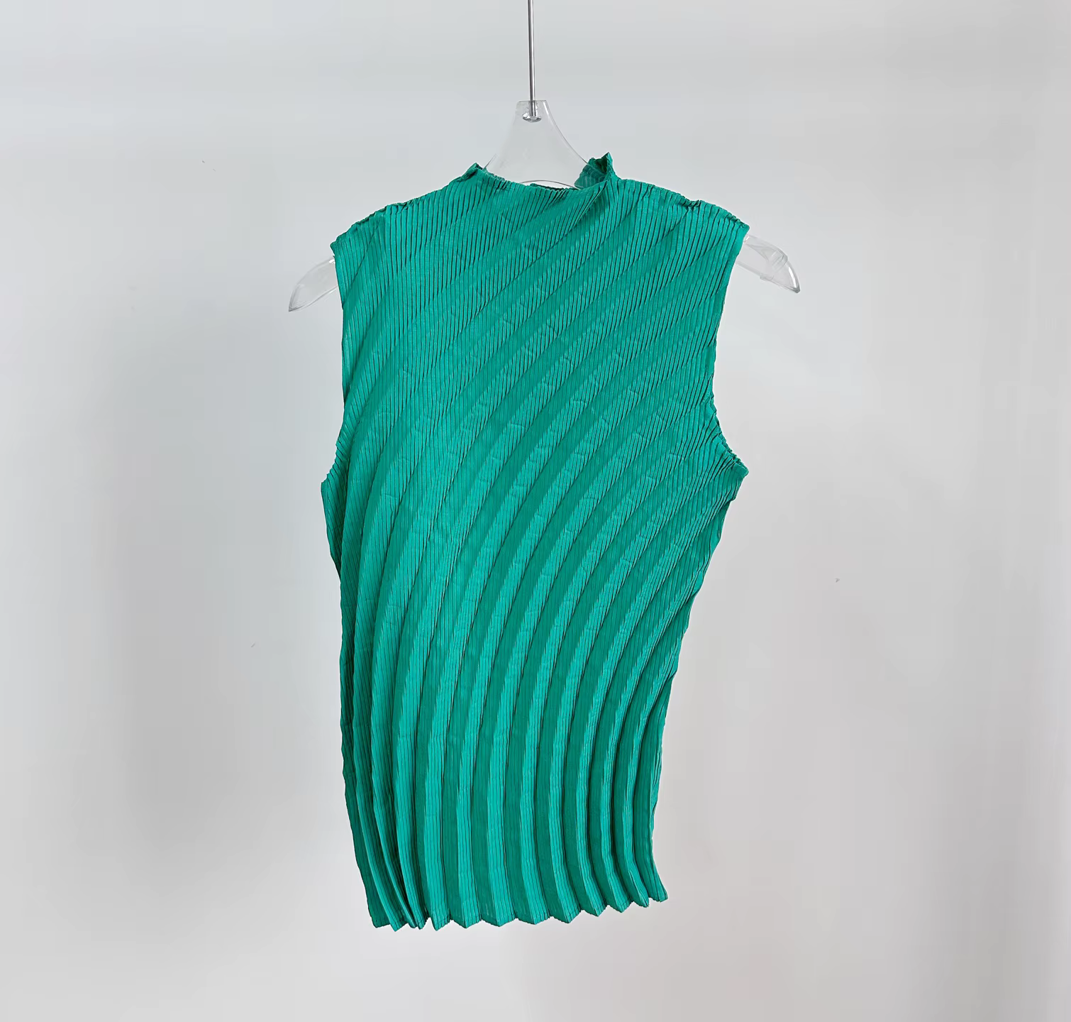 Miyake plissé couleur unie débardeur 2025 été nouveau