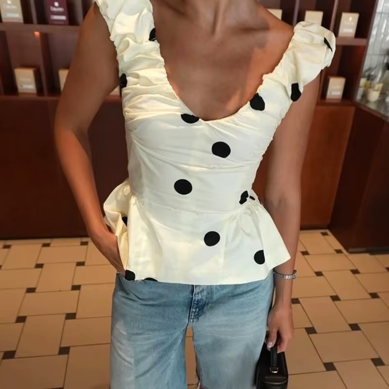 Débardeur Vintage à Pois Dos Nu Chic Urbain d'Été Coupe Slim Col Plongeant en V Décontracté à Volants Sans Manches Polyvalent Femme 2026