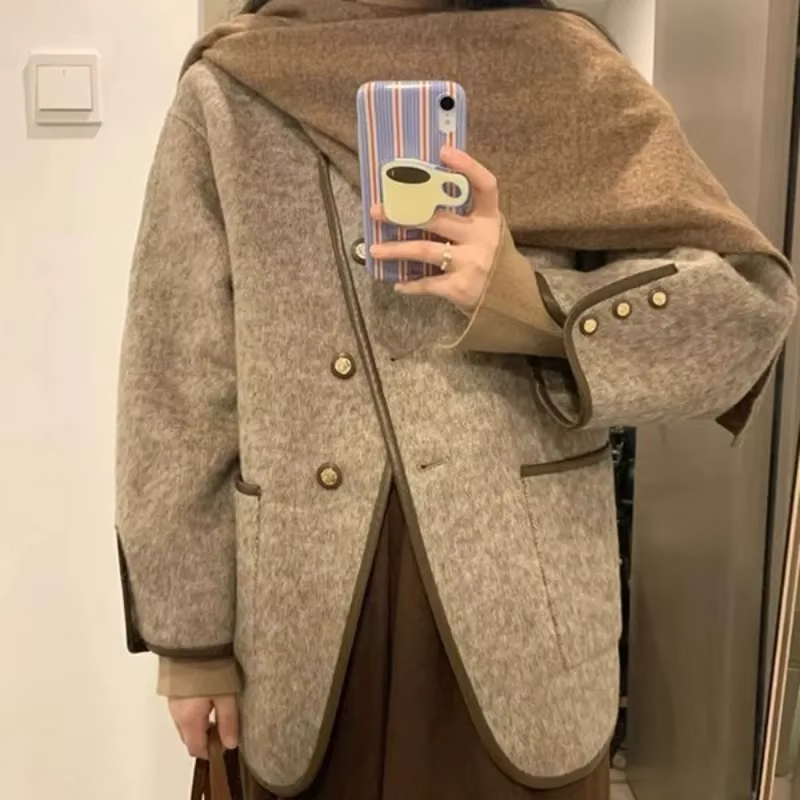 Manteau en mélange de laine pour femmes