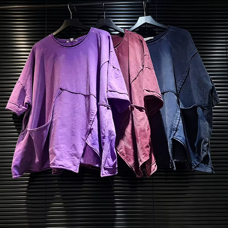 DEAT 2026 T-shirt d'été déstructuré et délavé avec patchwork