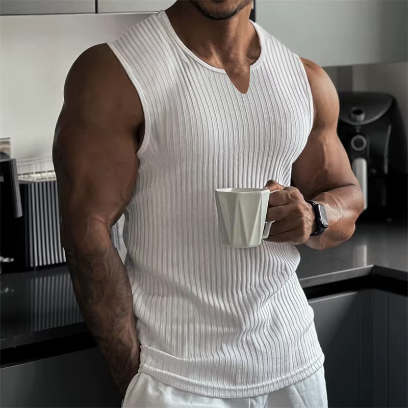 Chemise sans manches à col en V pour hommes