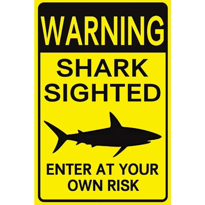 Panneau métallique vintage « DANGER Zone Requin » – Décoration murale nautique rétro – Plaque jaune rustique pour