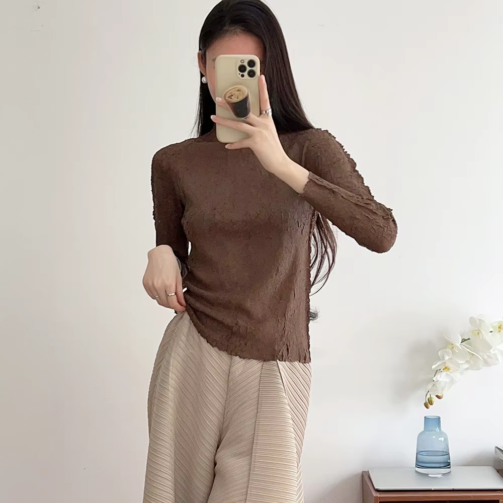 Miyake T-Shirt élégant
