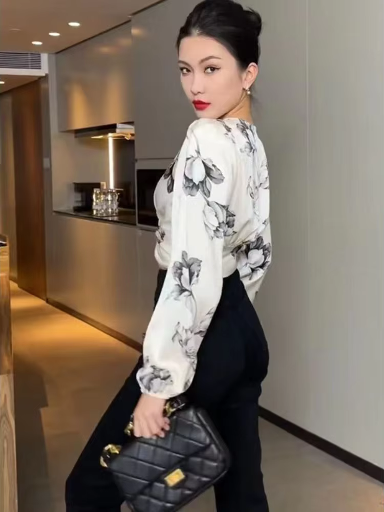 Chemisier femme assez et pas cher Sexy asymétrique Cool Floral beau haut à volants en mousseline de soie tendances chemise en Satin femme jeunesse décontracté