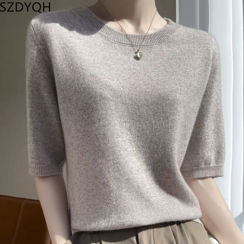 T-shirt à manches courtes et col rond pour femme