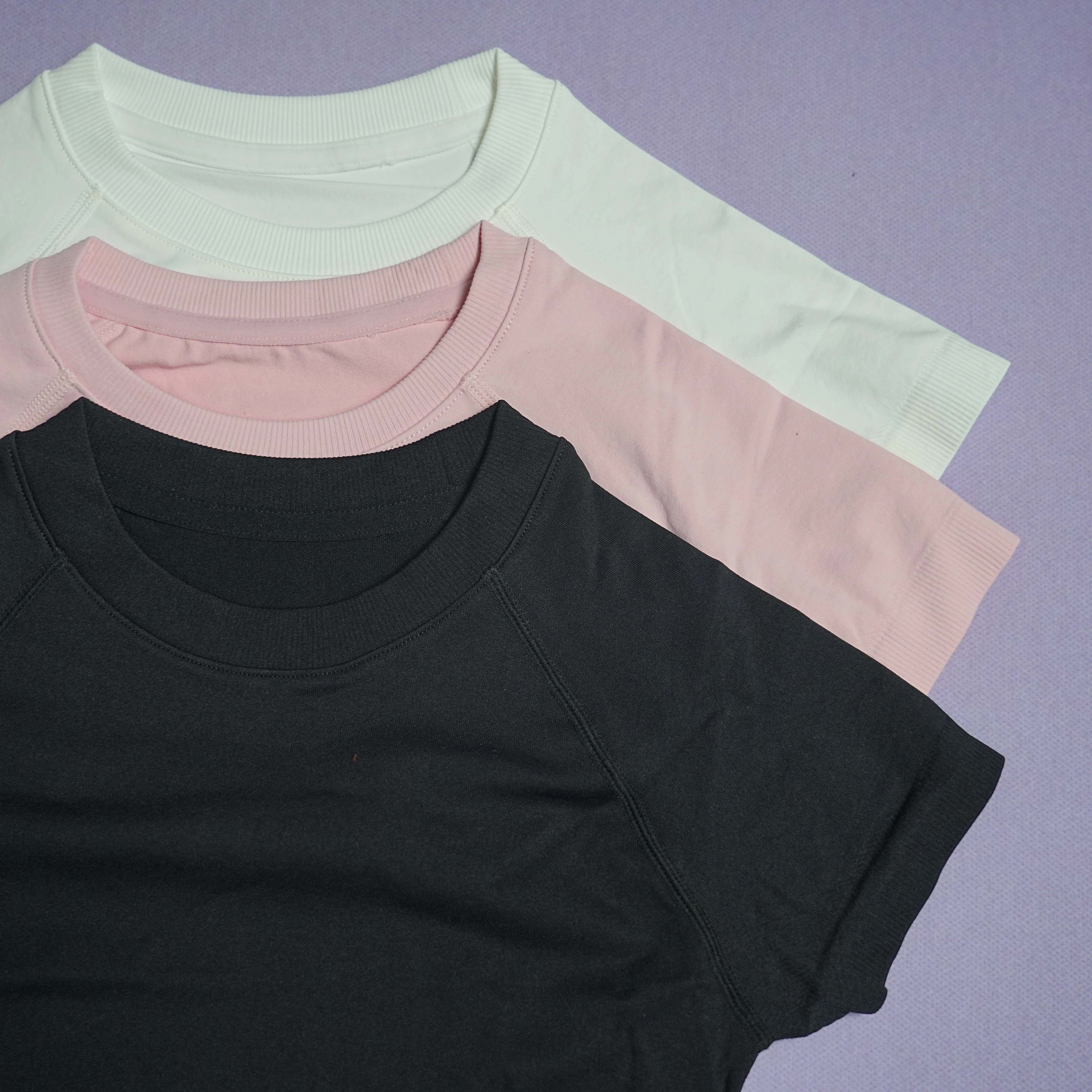 T-shirt de sport à manches courtes pour femme DFDK