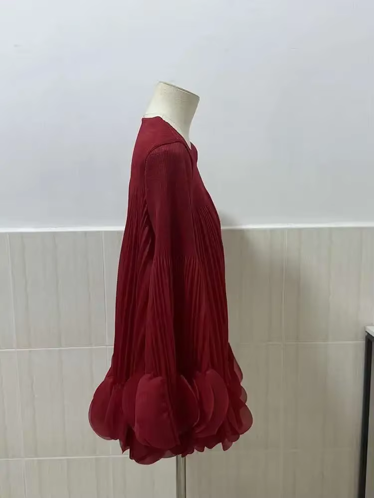 Fold Miyake plissé Appliques t-shirt femmes col rond manches longues couleur unie une ligne ample mode pull nouveau 2025 hauts