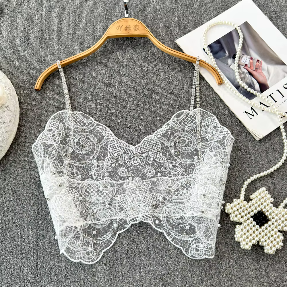Haut court en dentelle transparente pour femme