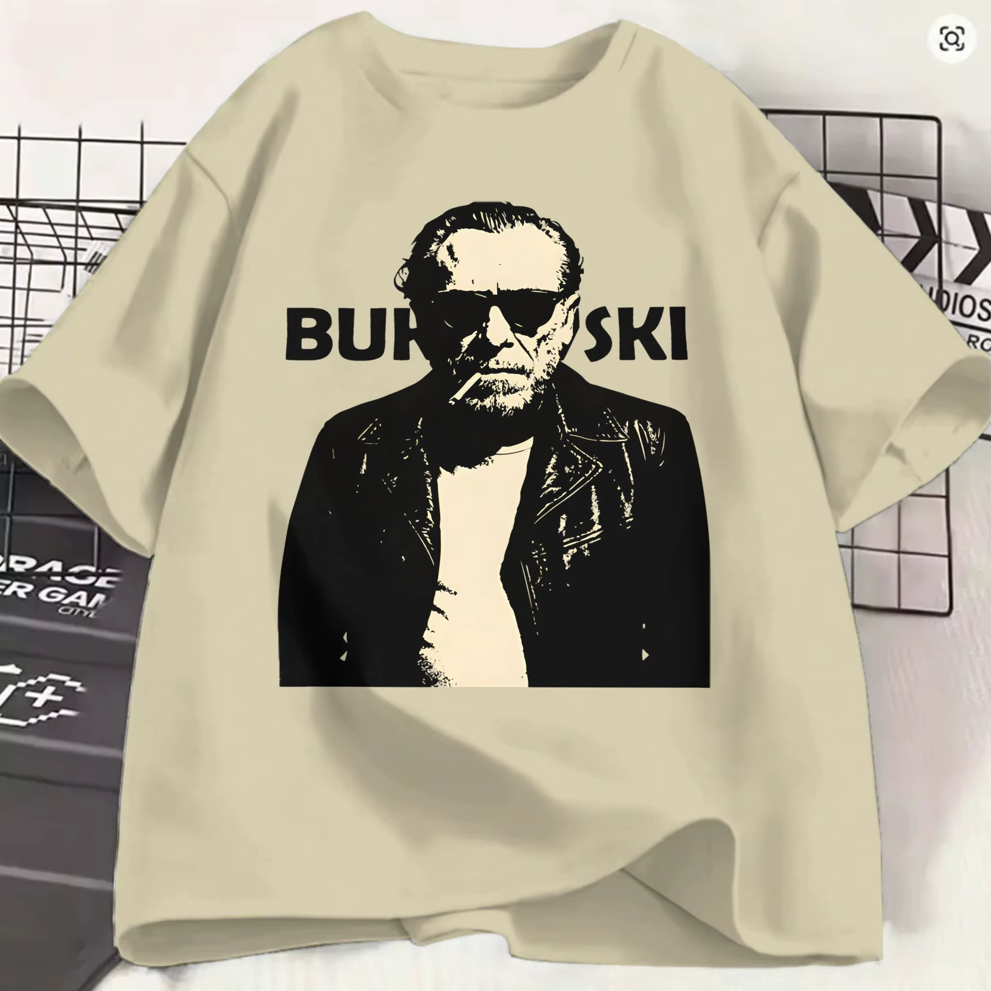 T-shirt Charles Bukowski pour hommes