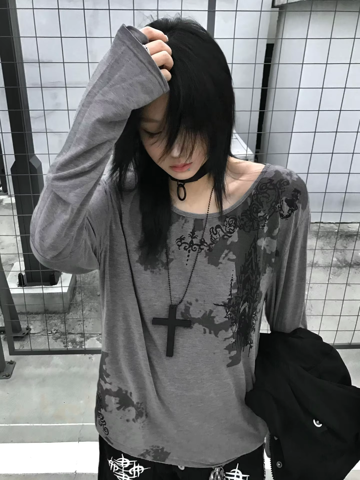 Genayooa gothique imprimé T-shirt femmes à manches longues décontracté Y2k Vintage Grunge hauts