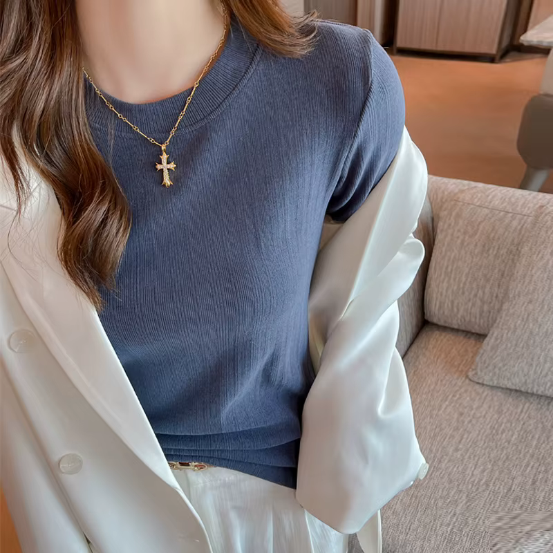 T-shirt à manches longues et col rond pour femme