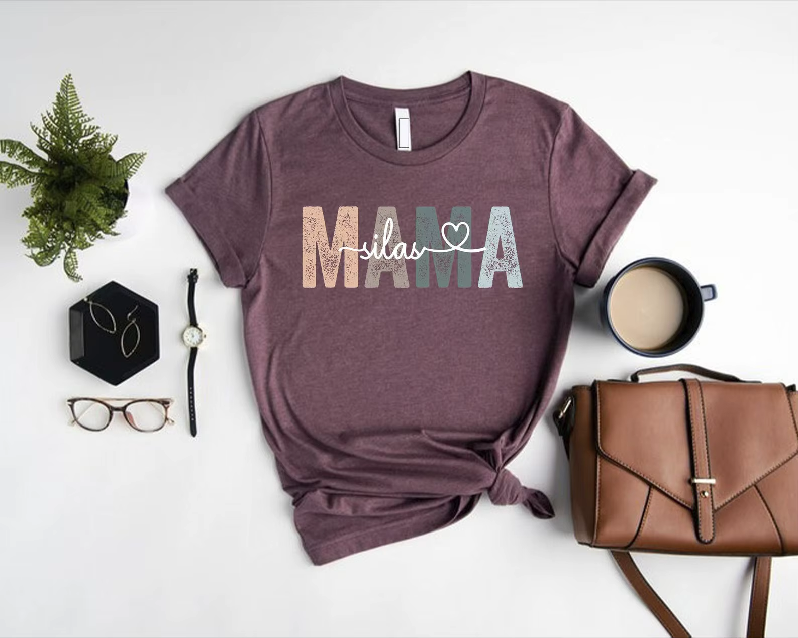 T-shirt personnalisé pour maman avec les noms des enfants