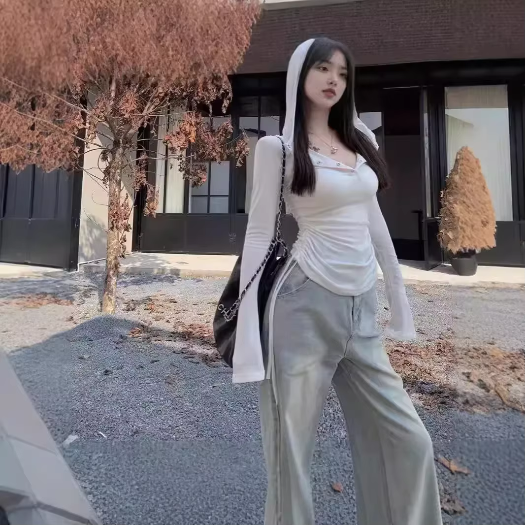 T-shirt à capuche à manches longues MiWhite pour femme