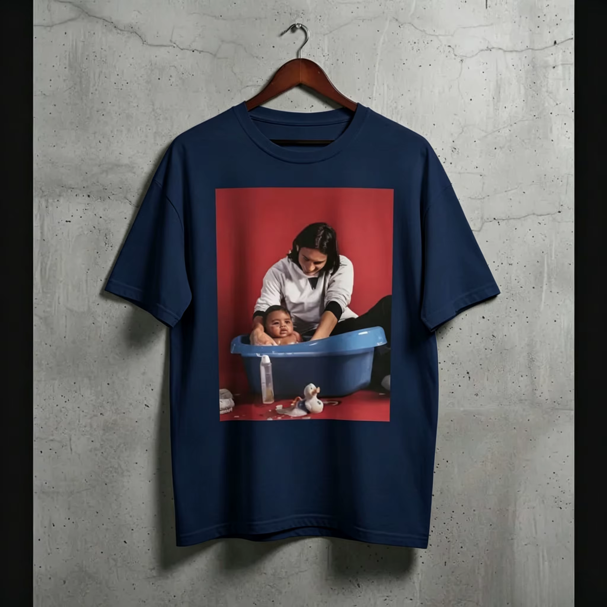 T-shirt avec photo iconique de Messi et Lamine Yamal, t-shirt de légende du football, cadeau pour les fans du Barcelone, t-shirt GOAT du football, t-shirt pour hommes et femmes