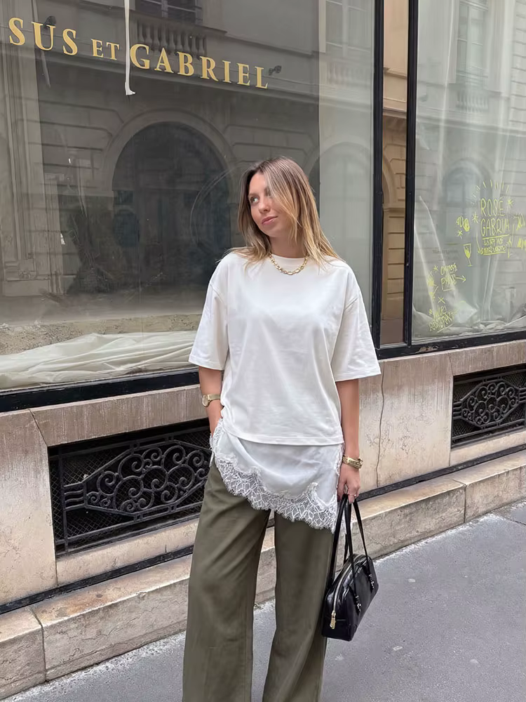 T-shirt asymétrique à col rond et manches courtes pour femme