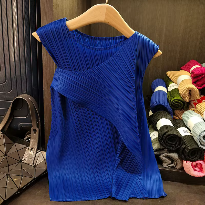 T-shirt sans manches Miyake plissé été nouveau col rond mince polyvalent irrégulier femmes maillot de corps hauts plusieurs façons porter
