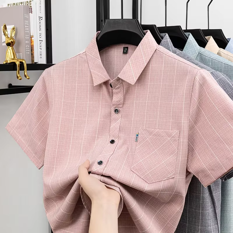 Chemises polo à motif écossais pour hommes