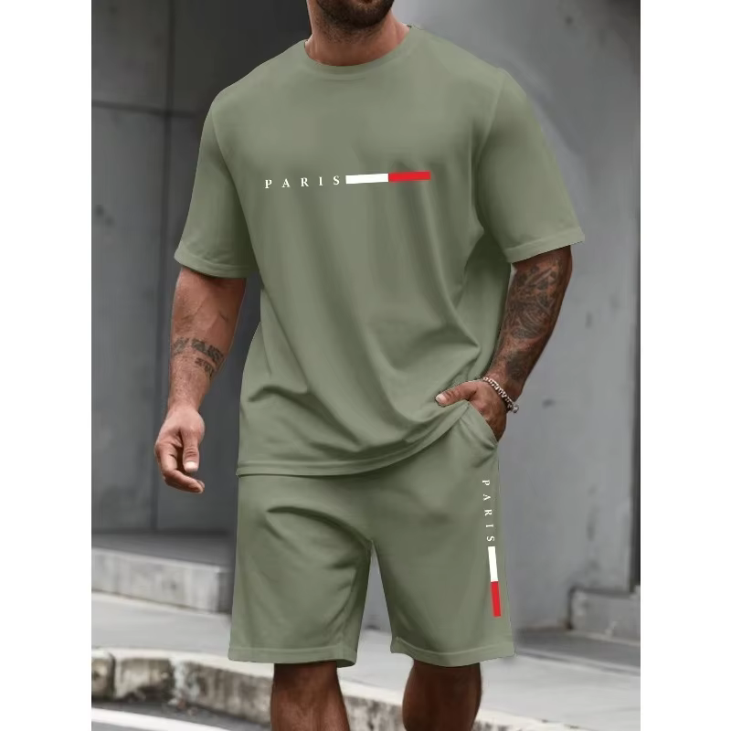 Survêtement pour homme 2 pièces ​ Ensemble short et t-shirt à col rond à manches courtes
