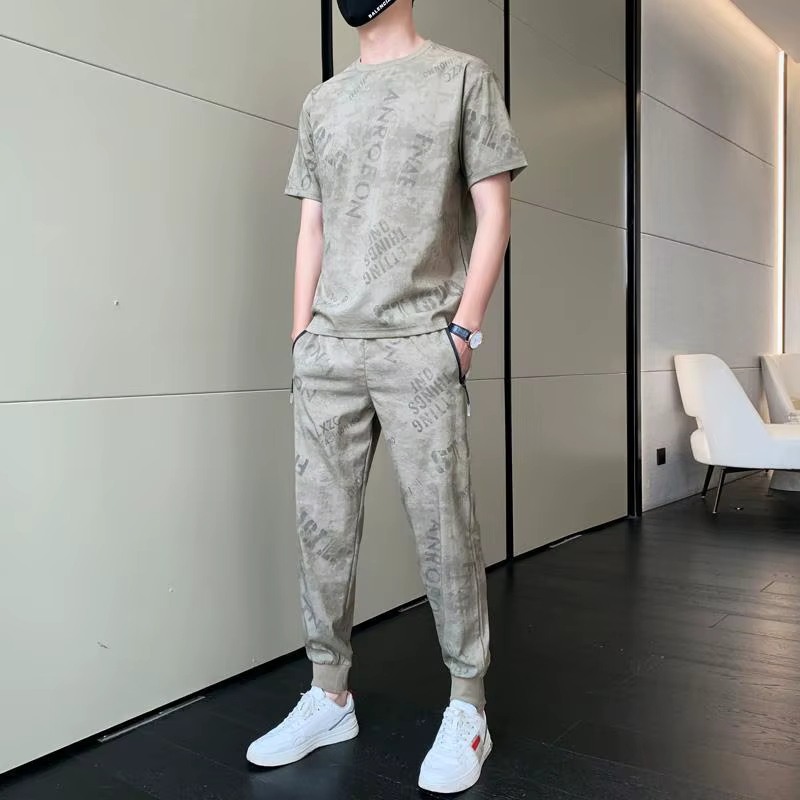 Ensemble t-shirt et pantalon pour homme