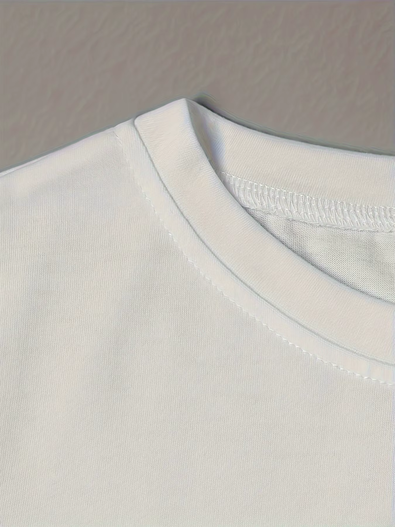 T-shirt décontracté à manches courtes et col rond pour femme
