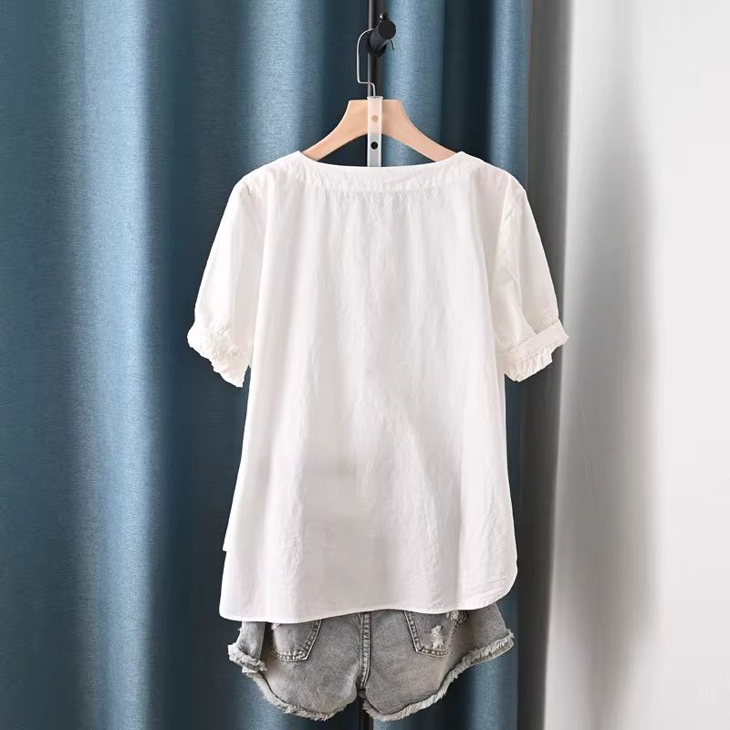 Chemisier blanc en coton brodé pour femmes